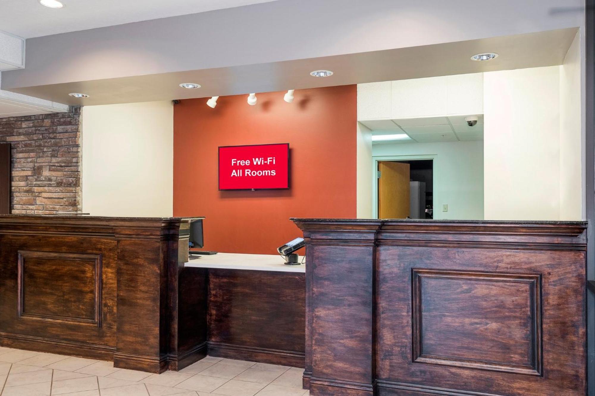 Red Roof Inn & Suites Biloxi - Ocean Springs Exterior foto