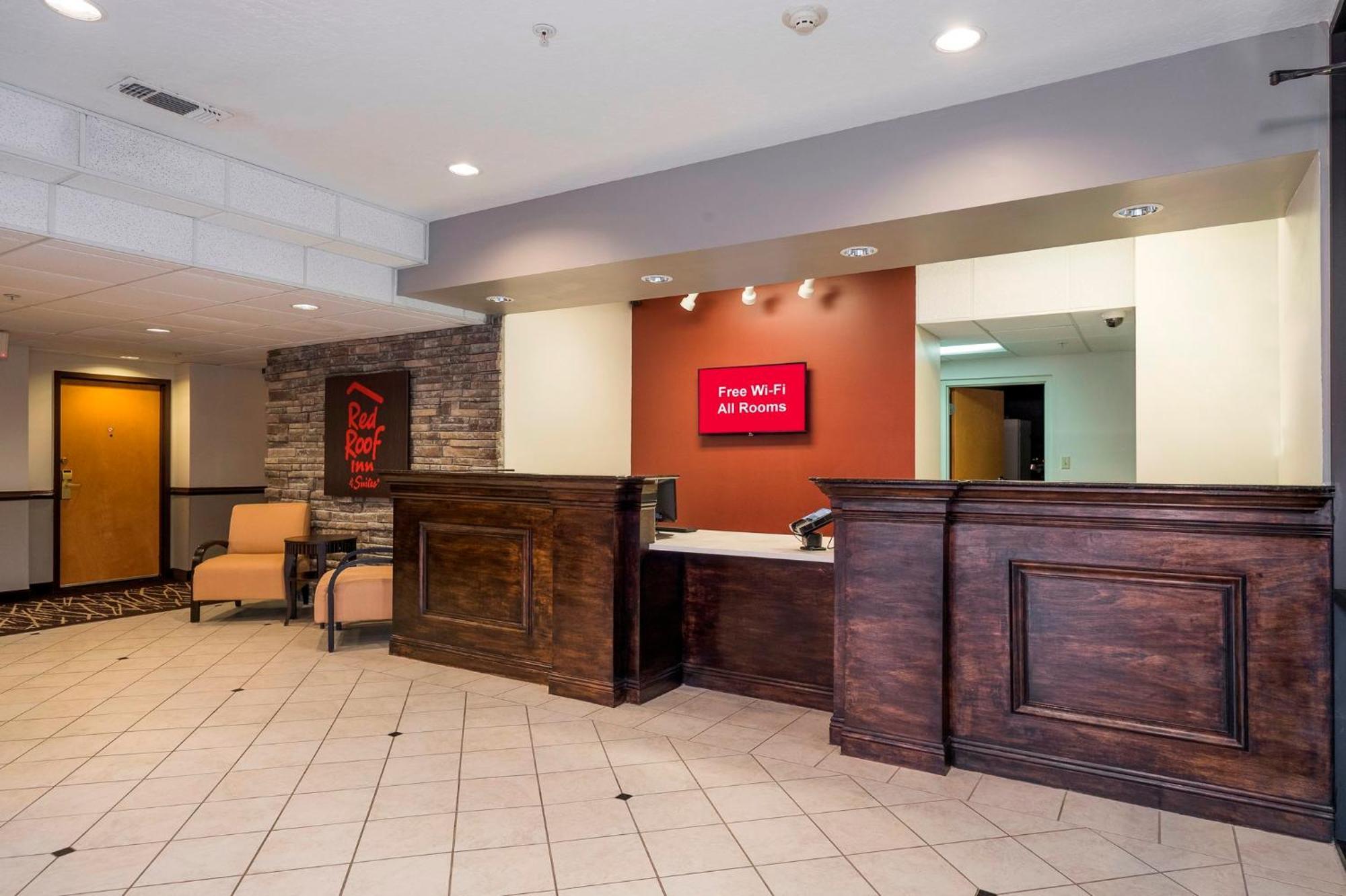 Red Roof Inn & Suites Biloxi - Ocean Springs Exterior foto