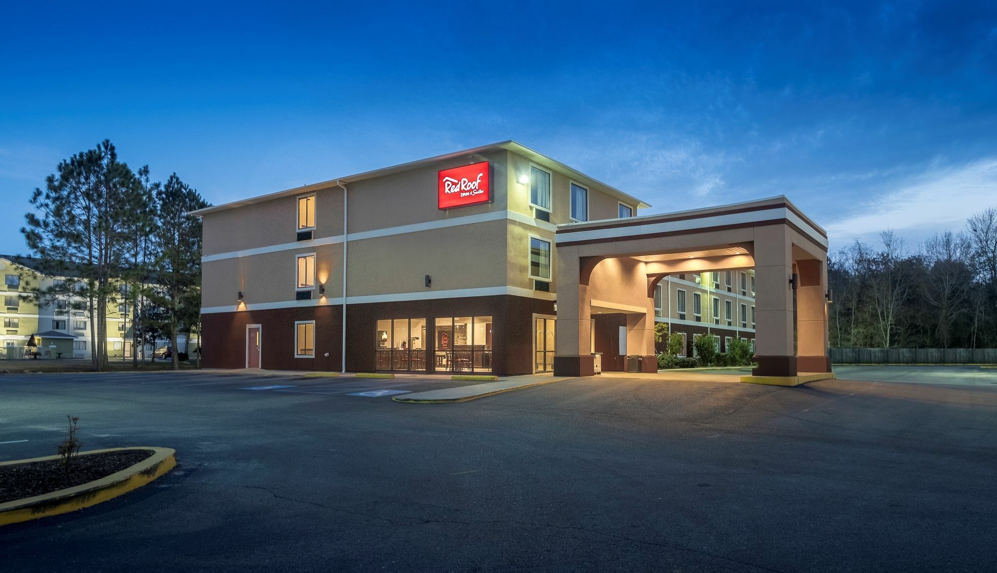 Red Roof Inn & Suites Biloxi - Ocean Springs Exterior foto